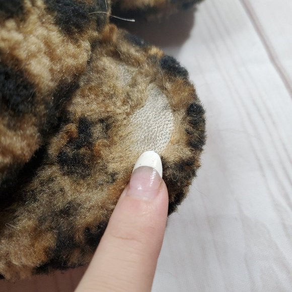 Ugg Slipper Shoes 8 Womens Fuax Fur Spell Out Heel Strap Black Brown Leopard - Picture 2 of 9